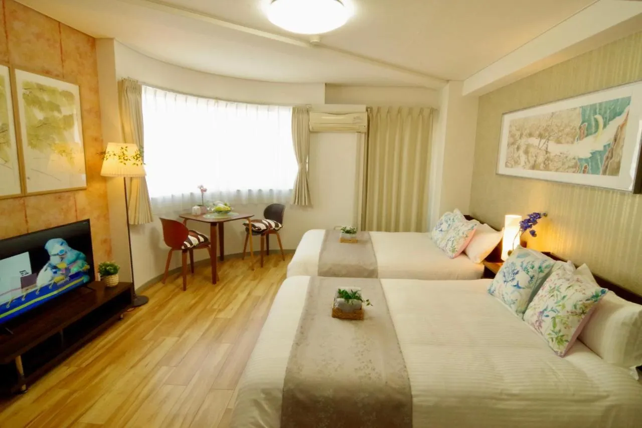 Nippombashi Art Hotel 602 Осака Япония